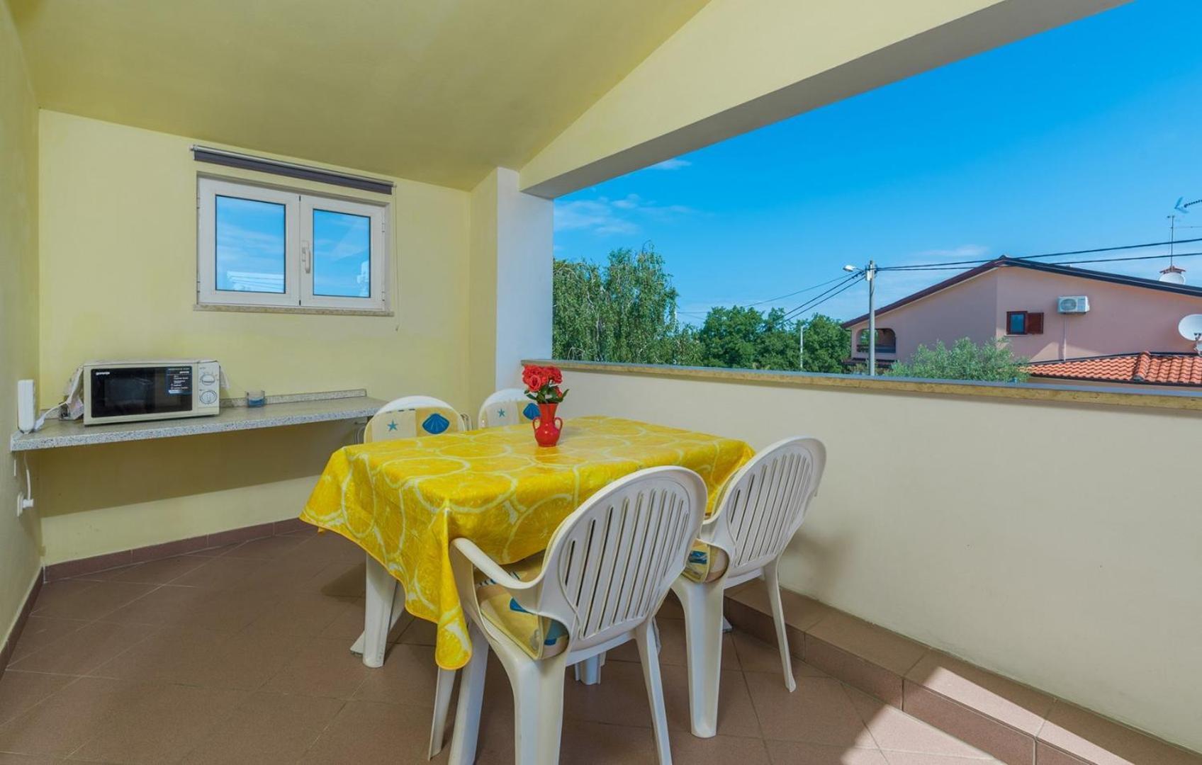 Villa Anita With Common Pool Vrvari Room photo